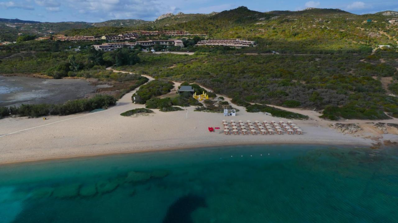 Residence Portolaconia Appartamenti Cannigione Bagian luar foto